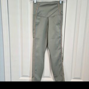 ⭐ Nike Yoga Dri-FIT 7/8 Leggings Grey Rainbow Stripe Small